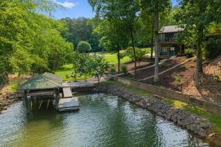 Coves End by AvantStay Dock Game Room Fire Pit Forest Views - Mooresville - 0