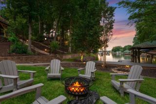 Coves End by AvantStay Dock Game Room Fire Pit Forest Views - Mooresville - 8