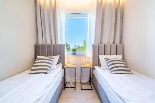 Marina Deluxe II - widok na jezioro z każdego z 3 pokoi, 70 m2, Netflix - Iława - 6