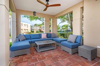 Villa Gem Tropical Charm Prime Location - 7