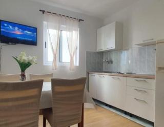 Apartman Matea - Igrane - 1