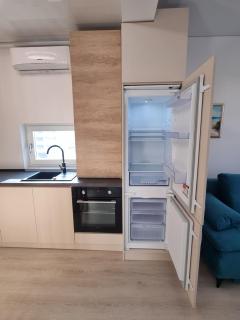 Sunrise Breeze Apartment - 1