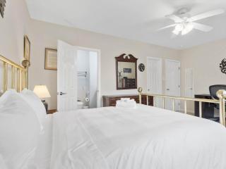 Classy Old Town Getaway 3-BR in Perfect Location - Alexandria - 2