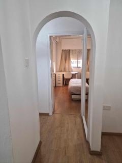 Cosy 2-Bedroom Apartment, 10 Minutes from the Beach - Larnaca - 3