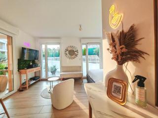 BEL AIR Rooftop Pool SeaView - Villeneuve-Loubet - 4