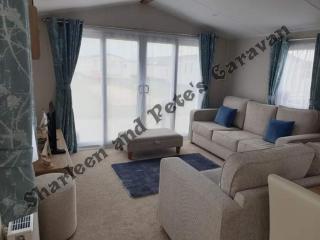 Sharleen&Peters Caravan - Scratby - 7