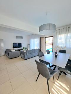 SERENITY PEARL VILLA at the sea - 4