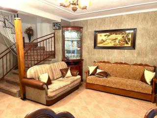 Antique Duplex near the beach - Golem - 0