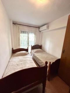 Antique Duplex near the beach - Golem - 5