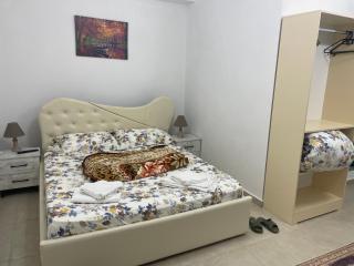 Guest House Banaj - Tirana - 2