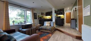 Bayview Lodge New Spacious Apartment - Breakish - 9