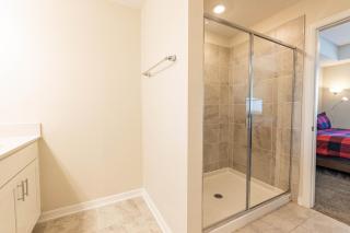 Comfortable 2BR Condo w Lake Views - 2