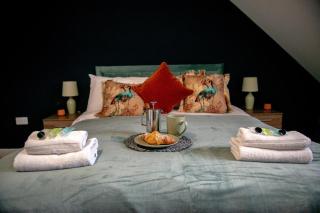 4-Bed, Sleeps 6, contractors welcome! - Peterborough - 9