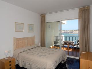 Apartment by the Sea with Pool in Spain - L'Escala - 8