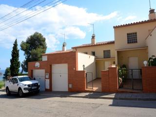 Townhouse with Waterfront Views near Beach - L'Estartit - 4