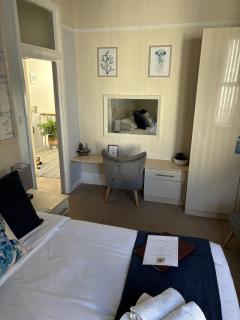 74 Belgravia - Torquay - 2