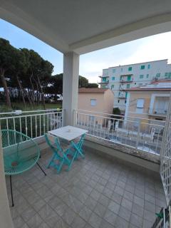 camera con terrazza vicino al mare e pineta - Follonica - 1