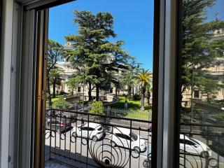 Sole Premium Studio Balcony Overlooking Basilica - Pompei - 9