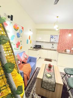 RS Stays - Noida - 2
