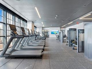MVR Ultra-High Floor Retreat with Balcony - Miami - 9