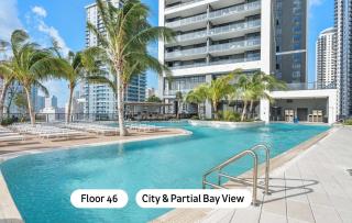 MVR Ultra-High Floor Retreat with Balcony - Miami - 0