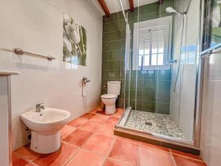 Discover this beautiful penthouse located in the heart of Nerja, on the iconic C - Nerja - 6