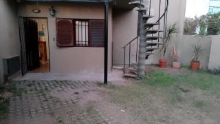 Moderno PH, céntrico y económico, muy comodo, cocina, wifi, cochera techada privada - Córdoba - 4