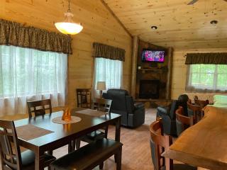 Jackson Hill Cabin - - 5