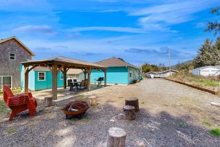 Salty Air Oasis - Rockaway Beach - 8