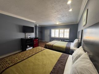 Big A Motel - Orange - 1