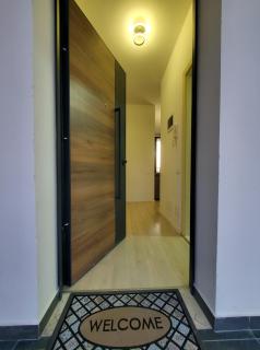 City Apartment with Balconies - - 2