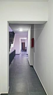City Apartment with Balconies - - 4