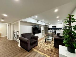 Nice Room In Renovated Basement - Ajax - 8