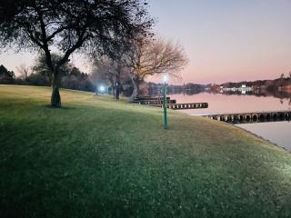Villa by The Vaal River - Vanderbijlpark - 6