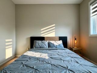 4 Bedroom Family Home Close To Pickering Casino - Ajax - 7
