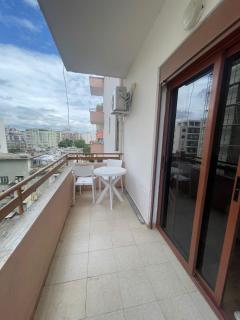 Mikes Comfy Beach Apartment - Durrës - 6