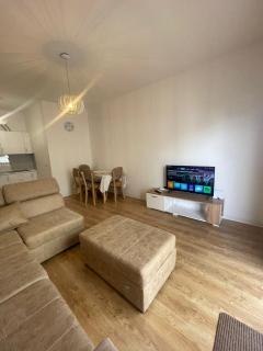 Mikes Comfy Beach Apartment - Durrës - 5