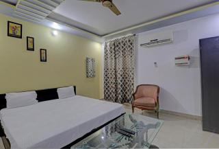 Super Hotel O Sri Krishna Palace - Transport Nagar - 1