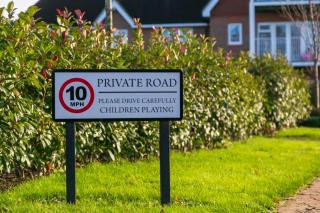 Modern Hampton Hideaway - East Molesey - 3