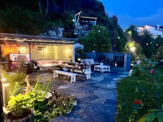 Villa med panoramautsikt, stor uteplass og 100 m fra badestrand - 3