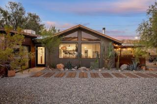 Rancho Morongo - A Luxury Joshua Tree Homestead - Morongo Valley - 3