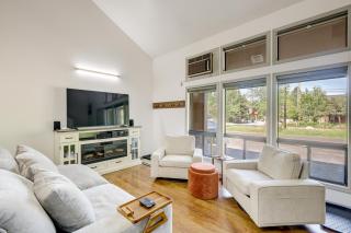 Walk to Payette Lake McCall Condo with Fireplace - McCall - 6