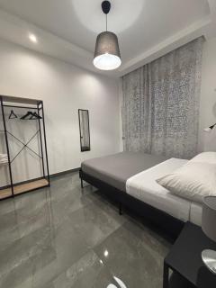 Louis Helen Apartment - 1