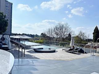 Stunning City View Apartment Sandton City-The Capital On The Park - Joanesburgo - 3