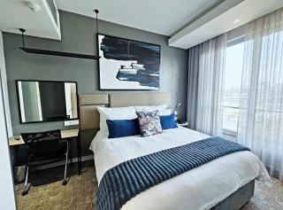 Stunning City View Apartment Sandton City-The Capital On The Park - Joanesburgo - 1