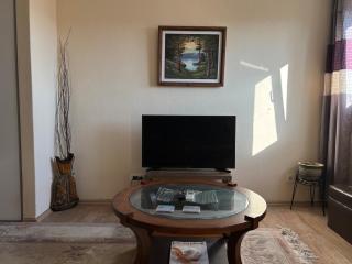 Relax and Explore, Alva Apartment - 1