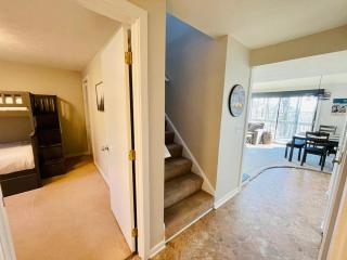 Beautiful Mountain Getaway - Walk to Everything! - Lyndhurst - 8