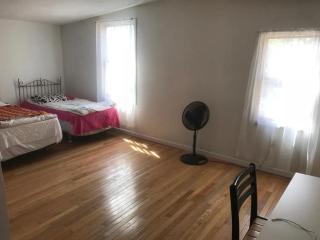 A big single family house near Yale Med - New Haven - 9