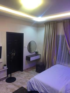 Royal Court Apartment - Lekki - 8