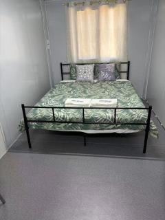 Mt Morgan Motel & Caravan Park - - 0
